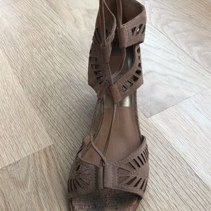 Dolce Vita Shoes - Dolce Vita Platform Sandals Dolce Vita Shoes - Dolce Vita Platform Sandals